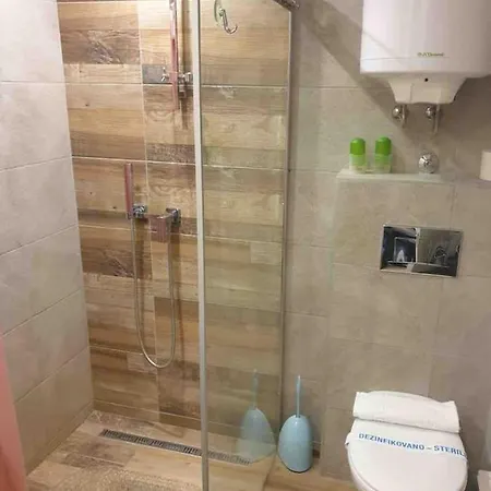 Premier 32 Milmari *