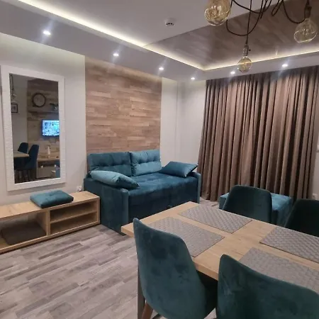 Premier 32 Milmari Apartamento *