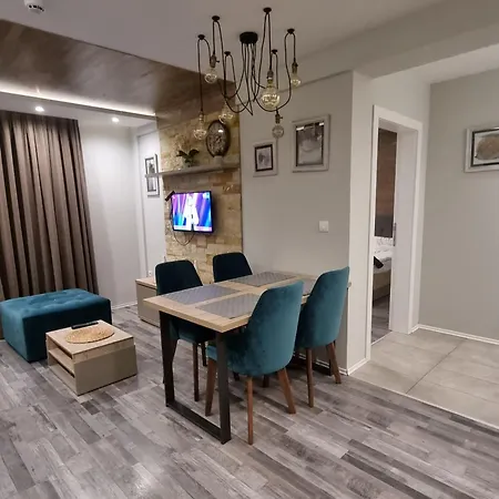 Premier 32 Milmari *