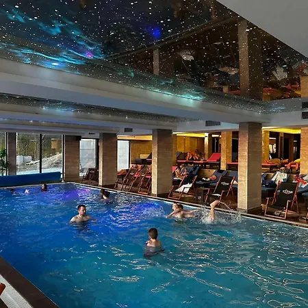 Premier 32 Milmari *