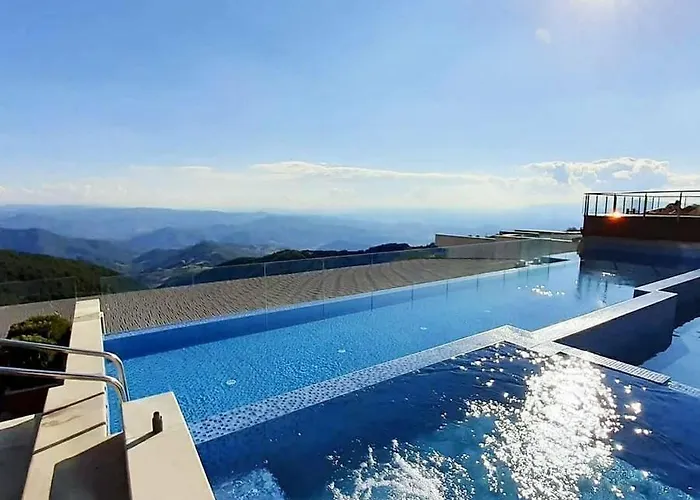 Premier 32 Milmari *