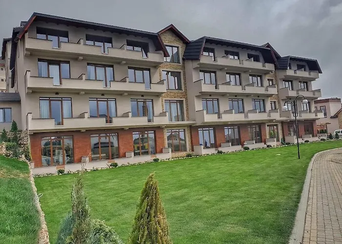 Premier 32 Milmari *