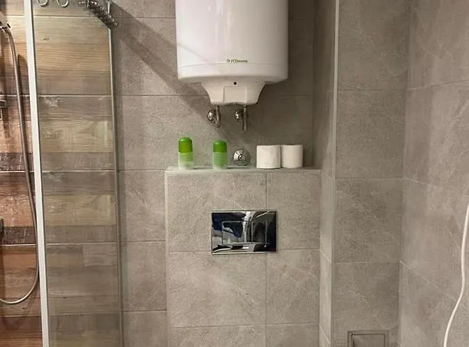 Premier 32 Milmari *